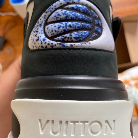 Louis Vuitton trainer 2 - Picture 9 of 9